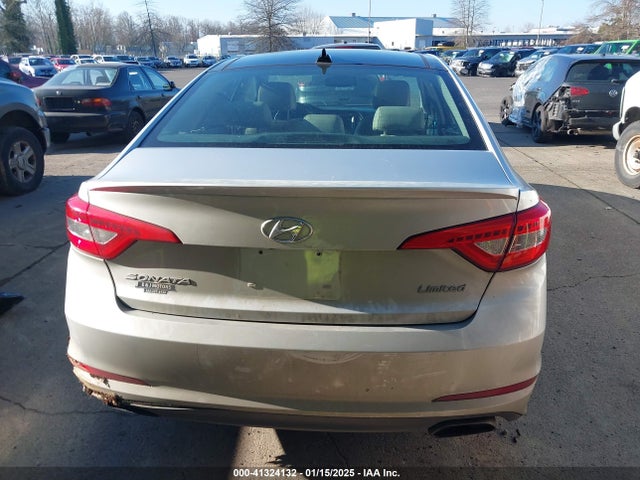 Hyundai Sonata Limited 2015 5NPE34AF5FH259344 Image 16