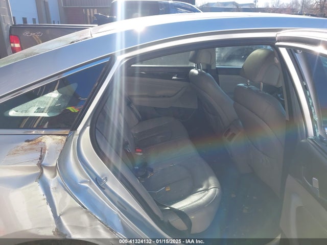 Hyundai Sonata Limited 2015 5NPE34AF5FH259344 Image 8