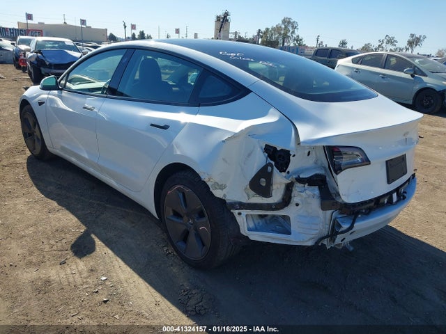 2023 TESLA MODEL 3 5YJ3E1EA7PF432960 Photo 2