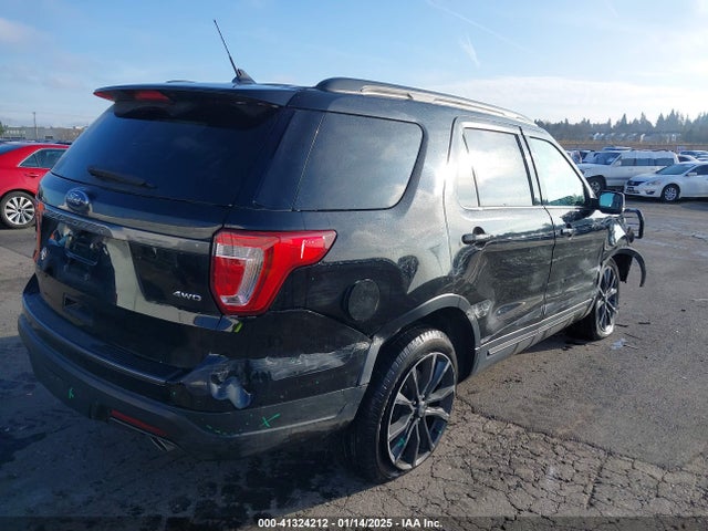 Ford EXPLORER XLT 2018 1FM5K8D88JGC55899 Image 4