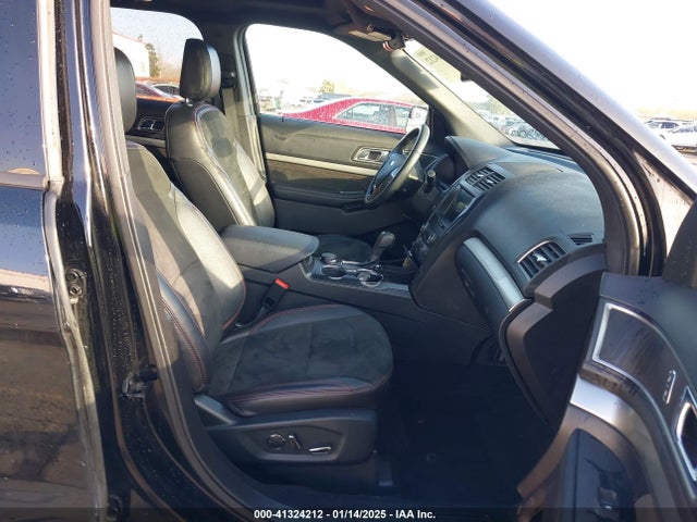 Ford EXPLORER XLT 2018 1FM5K8D88JGC55899 Image 5