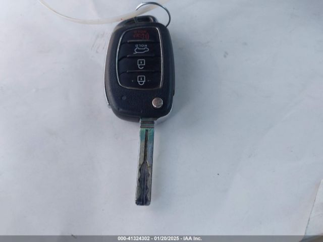 KM8J23A47KU993859 Hyundai TUCSON SE