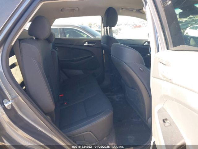 KM8J23A47KU993859 Hyundai TUCSON SE