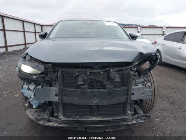3MVDMBCMXRM659213 Mazda Cx-30 2.5 S Carbon Edition