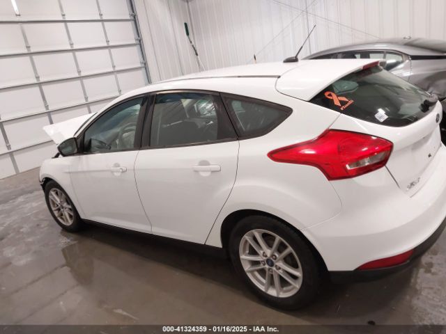 1FADP3K25JL316724 Ford FOCUS SE