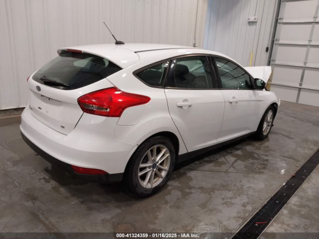 1FADP3K25JL316724 Ford FOCUS SE