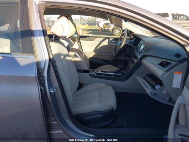 KMHE24L19GA020016 Hyundai Sonata Hybrid Se