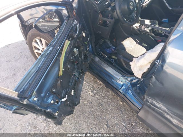 JM3KE2CY1G0613821 Mazda Cx-5 Touring
