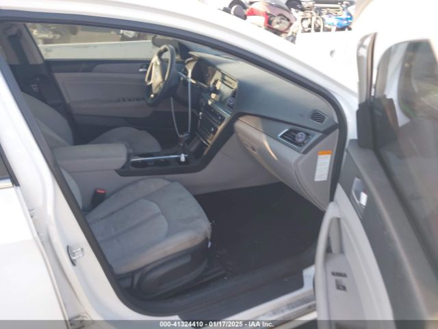 KMHE24L16HA045795 Hyundai Sonata Hybrid Se