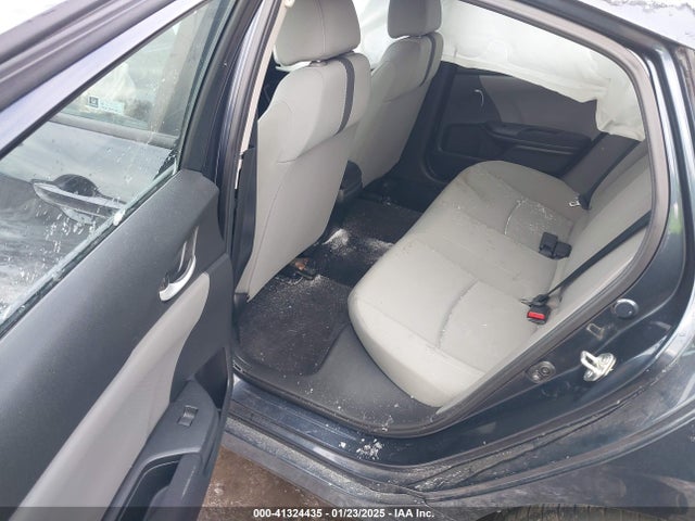 2HGFC2F52JH571150 Honda Civic Lx