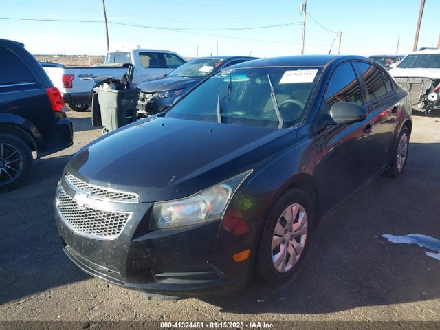 1G1PA5SH0E7105866 Chevrolet Cruze Ls Auto