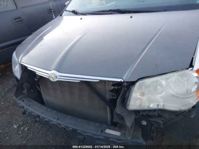 2010 CHRYSLER TOWN & COUNTRY 2A4RR2D18AR431327 Photo 9