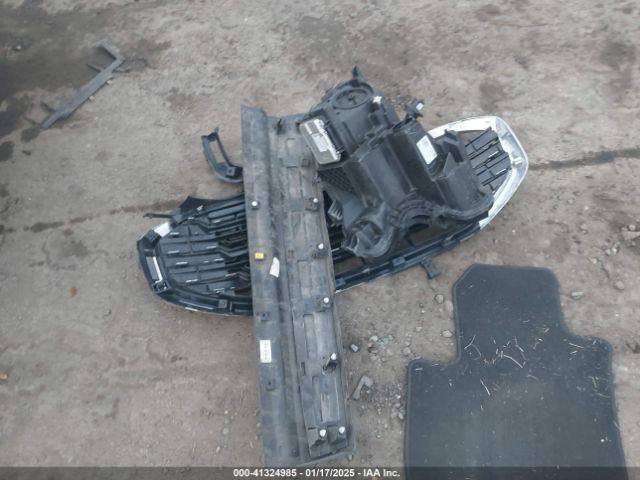 3GKALPEV5JL243739 GMC Terrain Slt