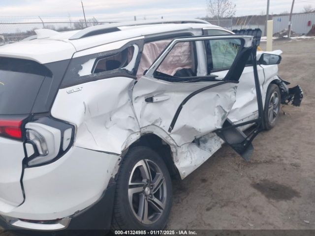 3GKALPEV5JL243739 GMC Terrain Slt