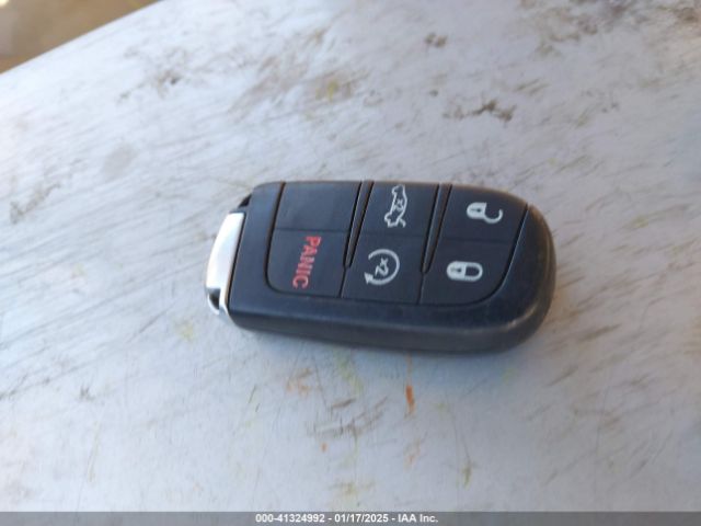 1C3CCCCB9FN734008 Chrysler 200 C