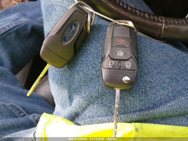 3FA6P0PU1ER274528 Ford Fusion Energi Se Luxury
