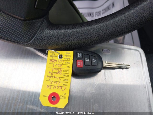Toyota COROLLA LE 2018 5YFBURHE8JP850502 Image 11