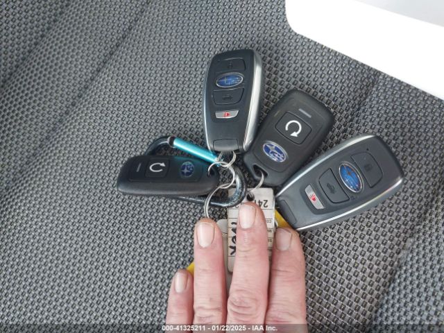 JF2GUADC4RH865616 Subaru Crosstrek Premium