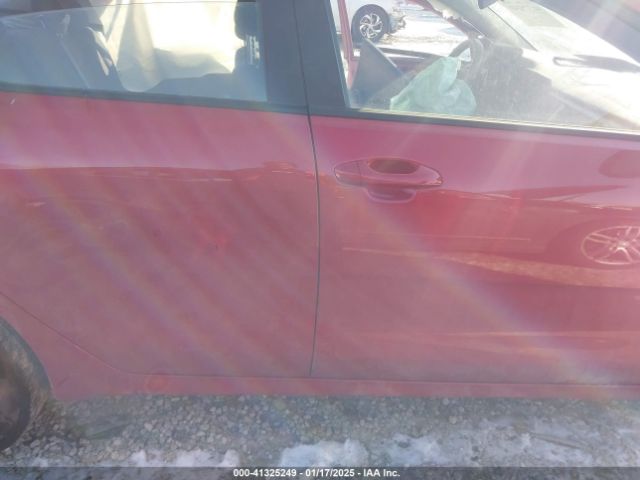 3KPA24AD9ME400207 KIA RIO S
