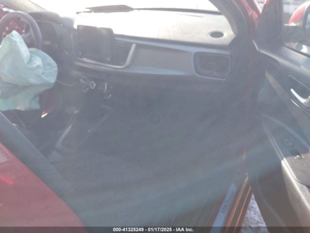 3KPA24AD9ME400207 KIA RIO S