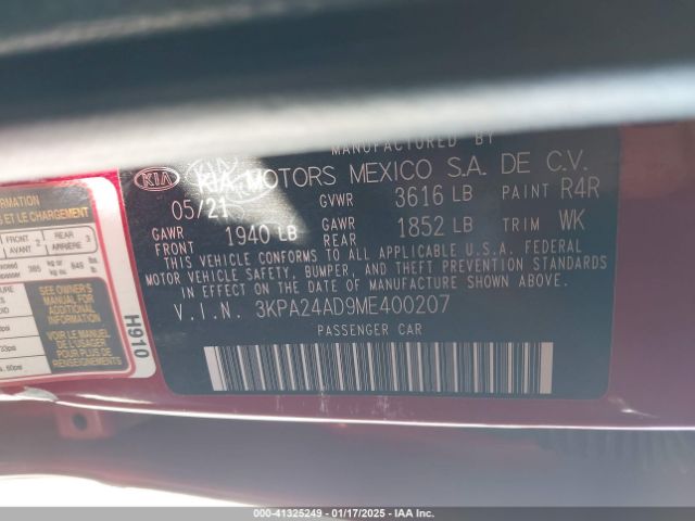 3KPA24AD9ME400207 KIA RIO S