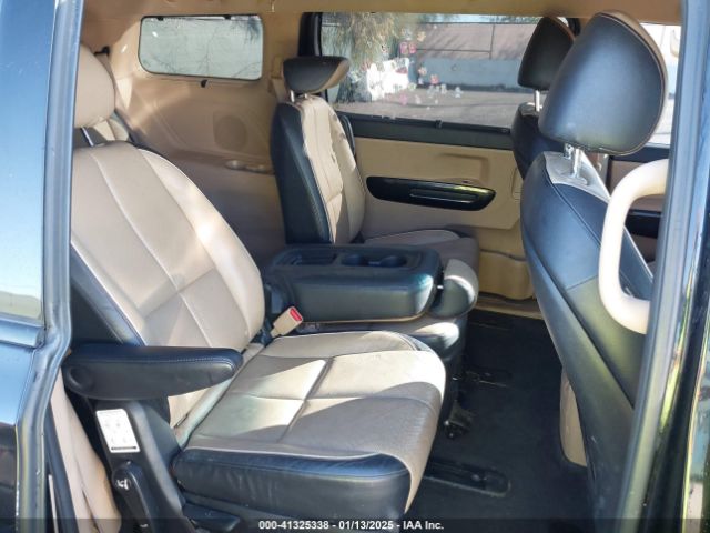 KNDMC5C11F6051023 KIA SEDONA EX