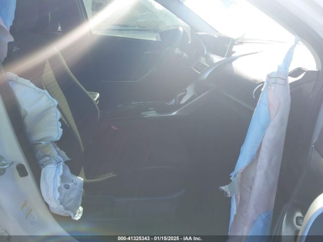 2019 MITSUBISHI ECLIPSE CROSS JA4AT4AAXKZ024258 Photo 4