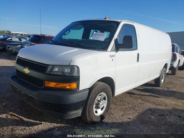 1GCZGHF72N1157617 Chevrolet Express Cargo Rwd 3500 Extended Wheelbase Wt