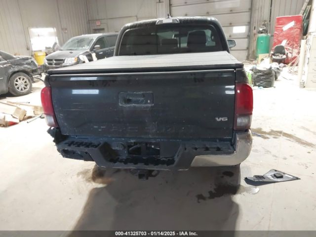 3TMCZ5AN9JM126432 Toyota Tacoma Trd Off Road