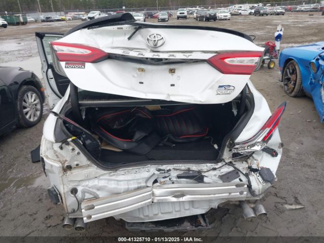 4T1B61HK2KU273564 Toyota CAMRY XSE