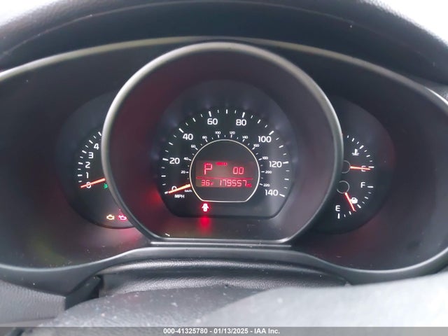 KIA SOUL + 2014 KNDJP3A55E7006757 Image 7