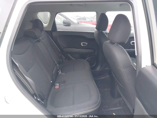 KIA SOUL + 2014 KNDJP3A55E7006757 Image 8