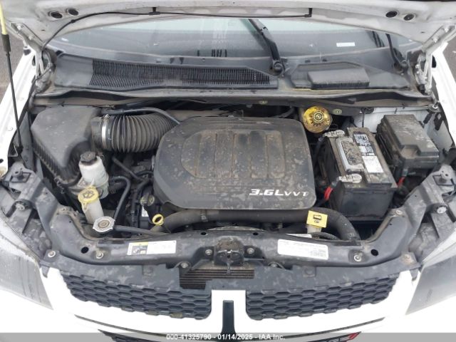 2C4RDGEG3GR317619 Dodge Grand Caravan R/t