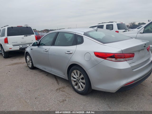 KIA Optima Lx 2017 5XXGT4L37HG173849 Image 3