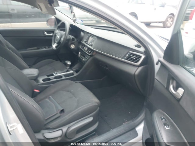 KIA Optima Lx 2017 5XXGT4L37HG173849 Image 5