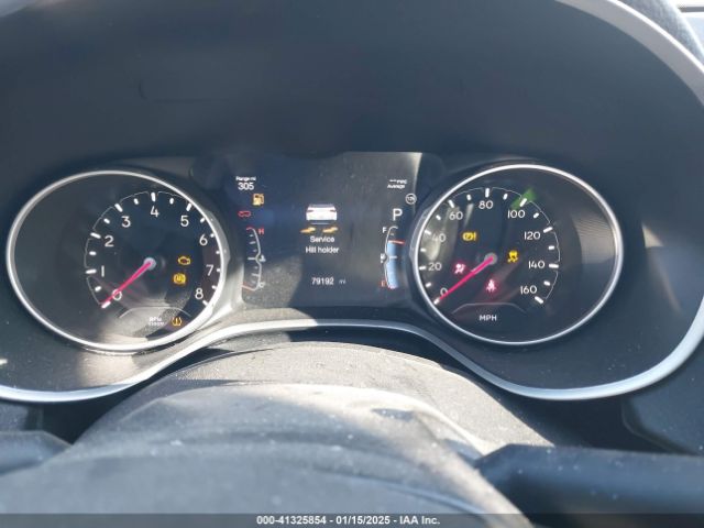 3C4NJDBB1JT326239 Jeep 2018