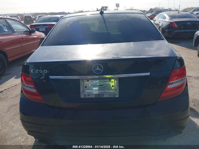 WDDGF4HB2EA965475 Mercedes-Benz C 250 Luxury/sport