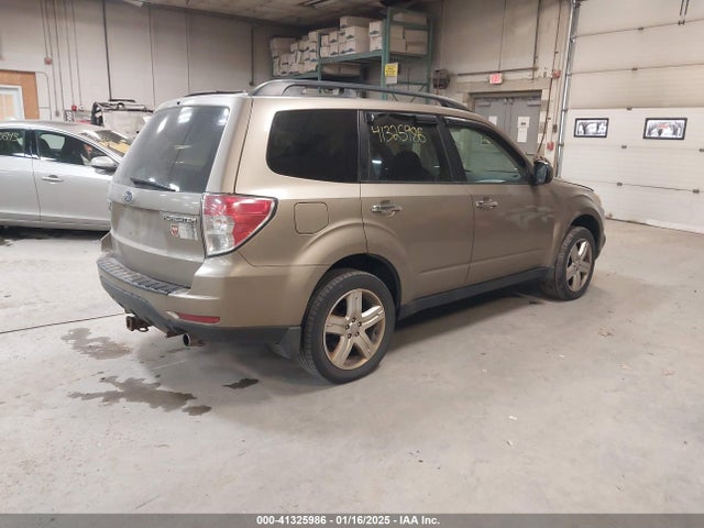 41325986 :رقم المزاد ، JF2SH63699H725312 vin ، 2009 Subaru Forester 2.5x مزاد بيع