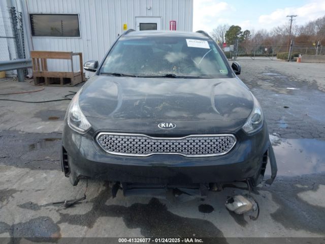 KNDCC3LCXH5070518 KIA NIRO EX