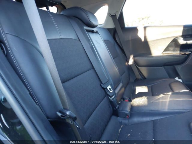KNDCC3LCXH5070518 KIA NIRO EX