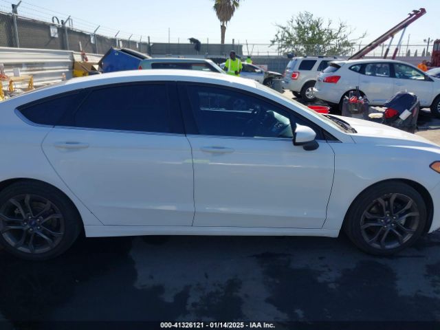 3FA6P0HD6JR211711 Ford FUSION SE