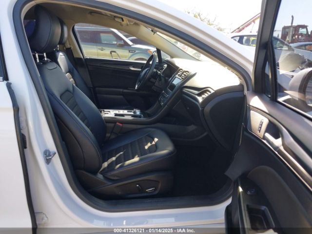 3FA6P0HD6JR211711 Ford FUSION SE