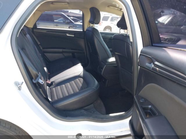 3FA6P0HD6JR211711 Ford FUSION SE