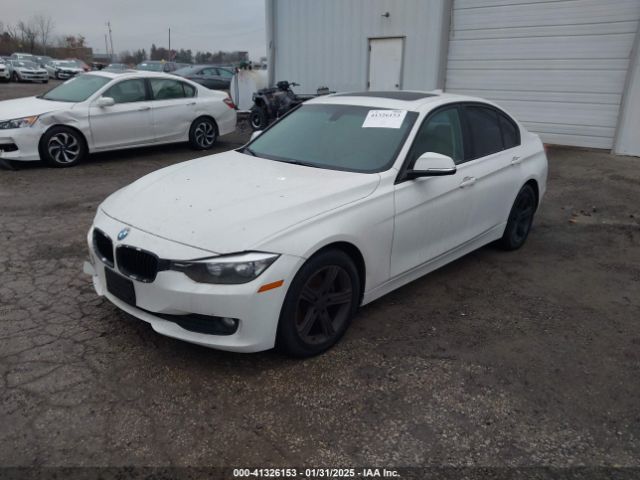 WBA3C3C54EF987037 BMW 320i Xdrive