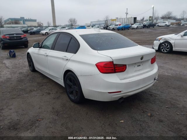 WBA3C3C54EF987037 BMW 320i Xdrive