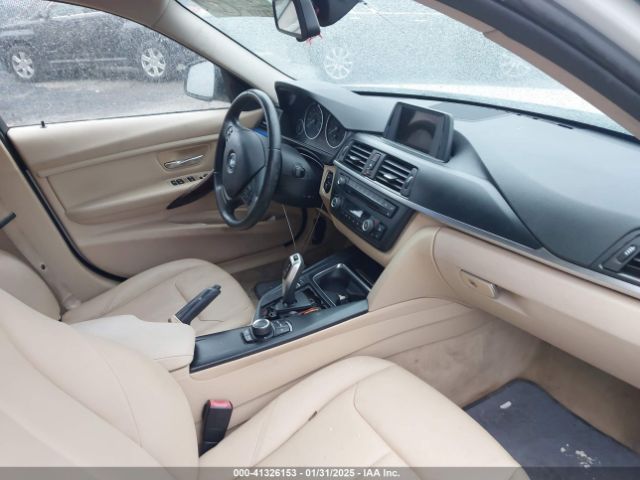 WBA3C3C54EF987037 BMW 320i Xdrive