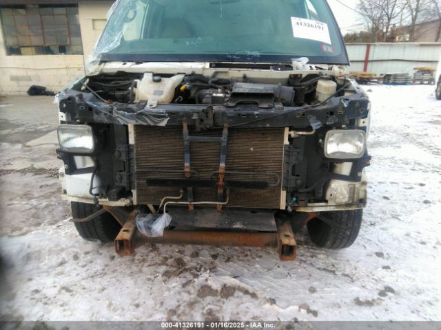 1GCWGFCF3F1167996 Chevrolet Express 2500 Work Van