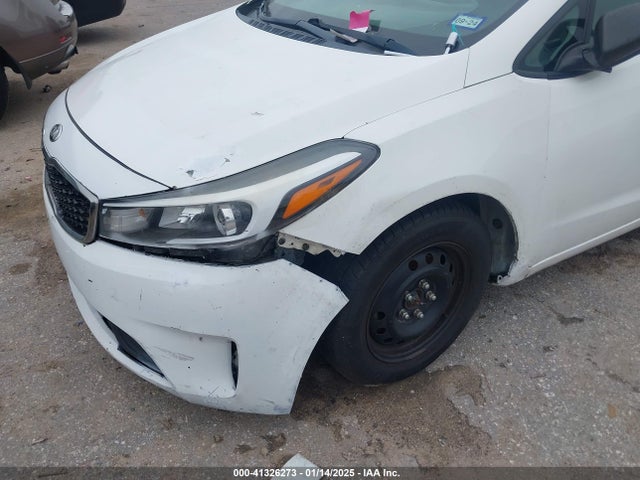 KIA FORTE LX 2017 3KPFK4A71HE012992 Image 6