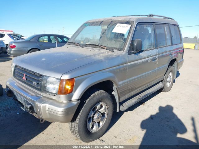 1997 MITSUBISHI MONTERO JA4MR41R3VJ006477 Photo 1