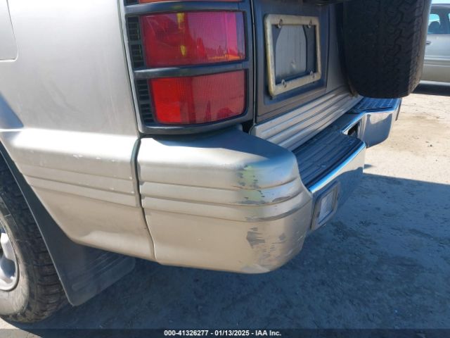 1997 MITSUBISHI MONTERO JA4MR41R3VJ006477 Photo 5